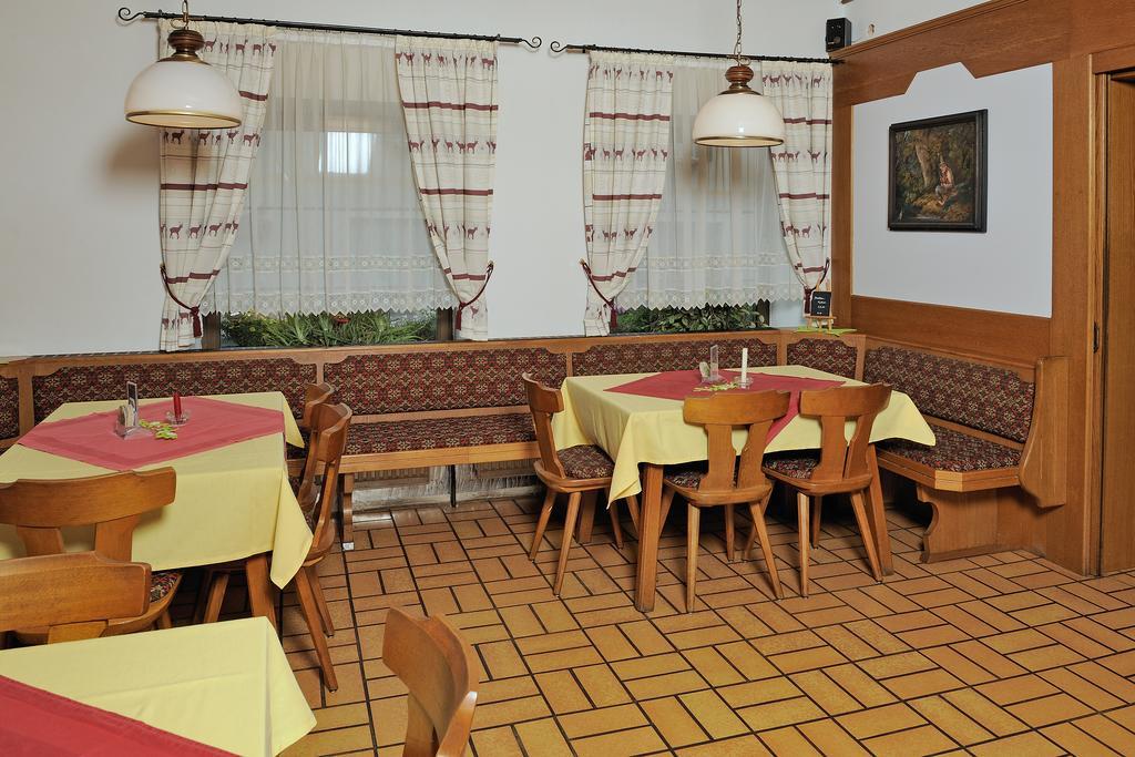 Gasthof Moser Fohnsdorf Ngoại thất bức ảnh